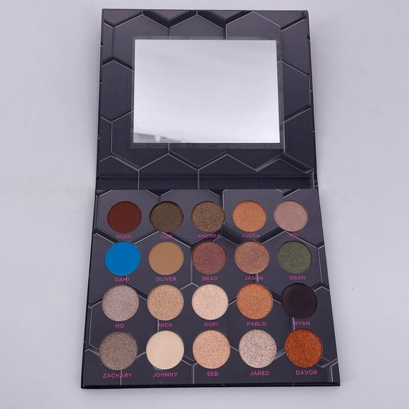 Barbarella Eyeshadow Palette BeeBeauty London 20 Shades Glitter Shimmer Matte - Picture 1 of 5